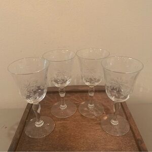 Four VTG Etched Floral Crystal Sherry Glasses